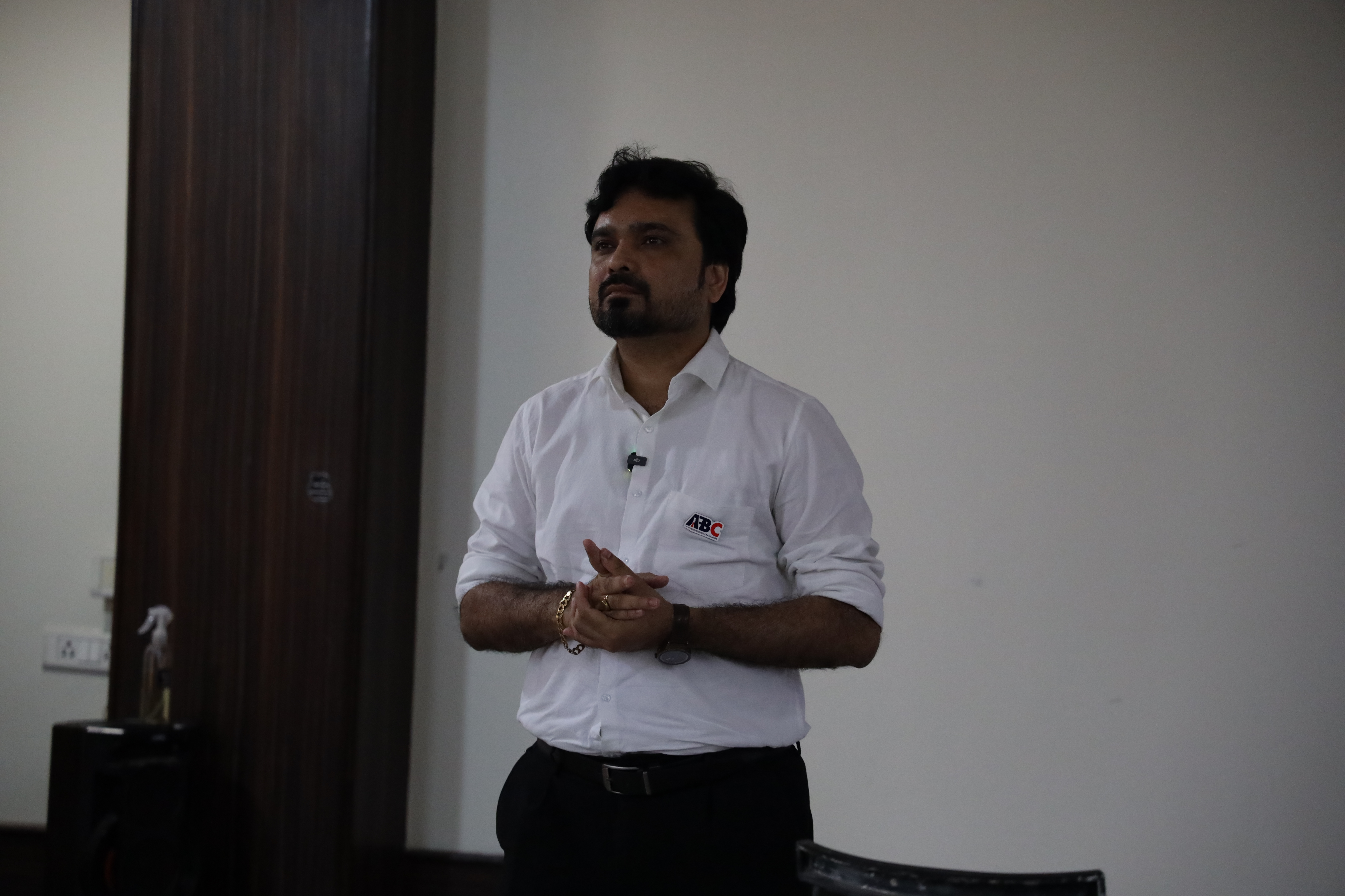 5 New Manager Mistakes to Avoid & 7 Steps to Lead Well in India 2026
