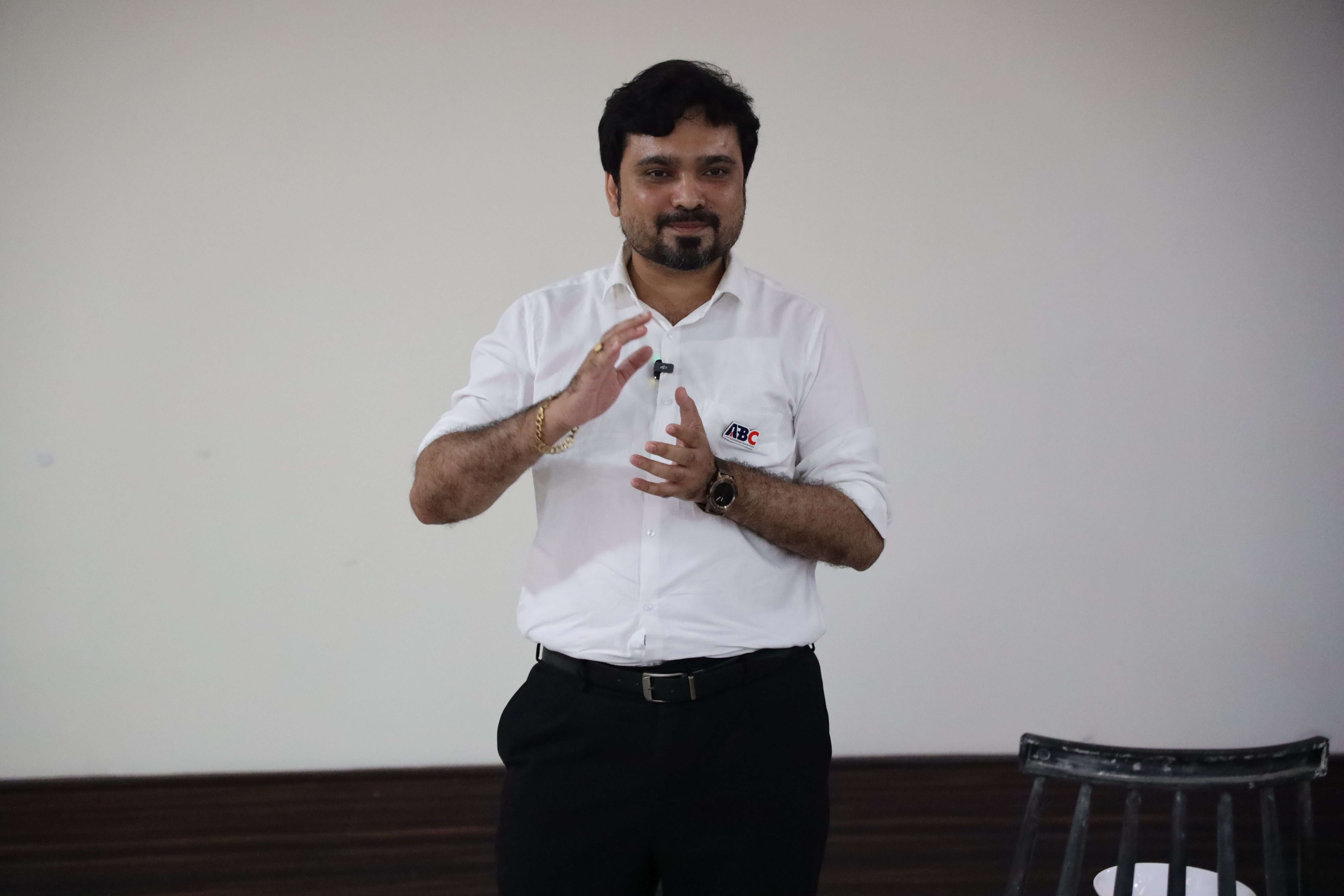 4 Proven Steps to Create a Memorable Motivational Speech in India
