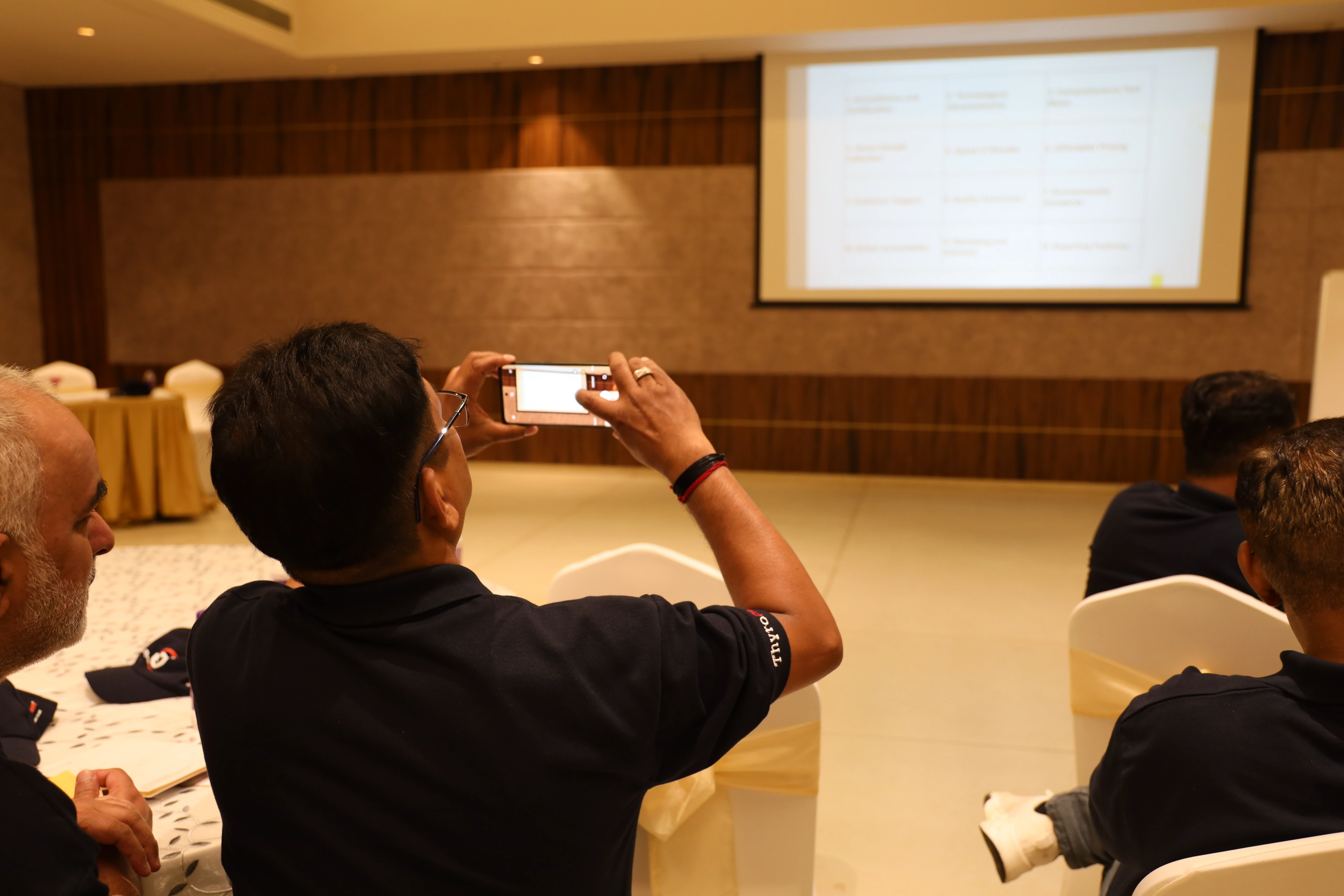 Sales pitch – Move Towards vs Move Away buyers