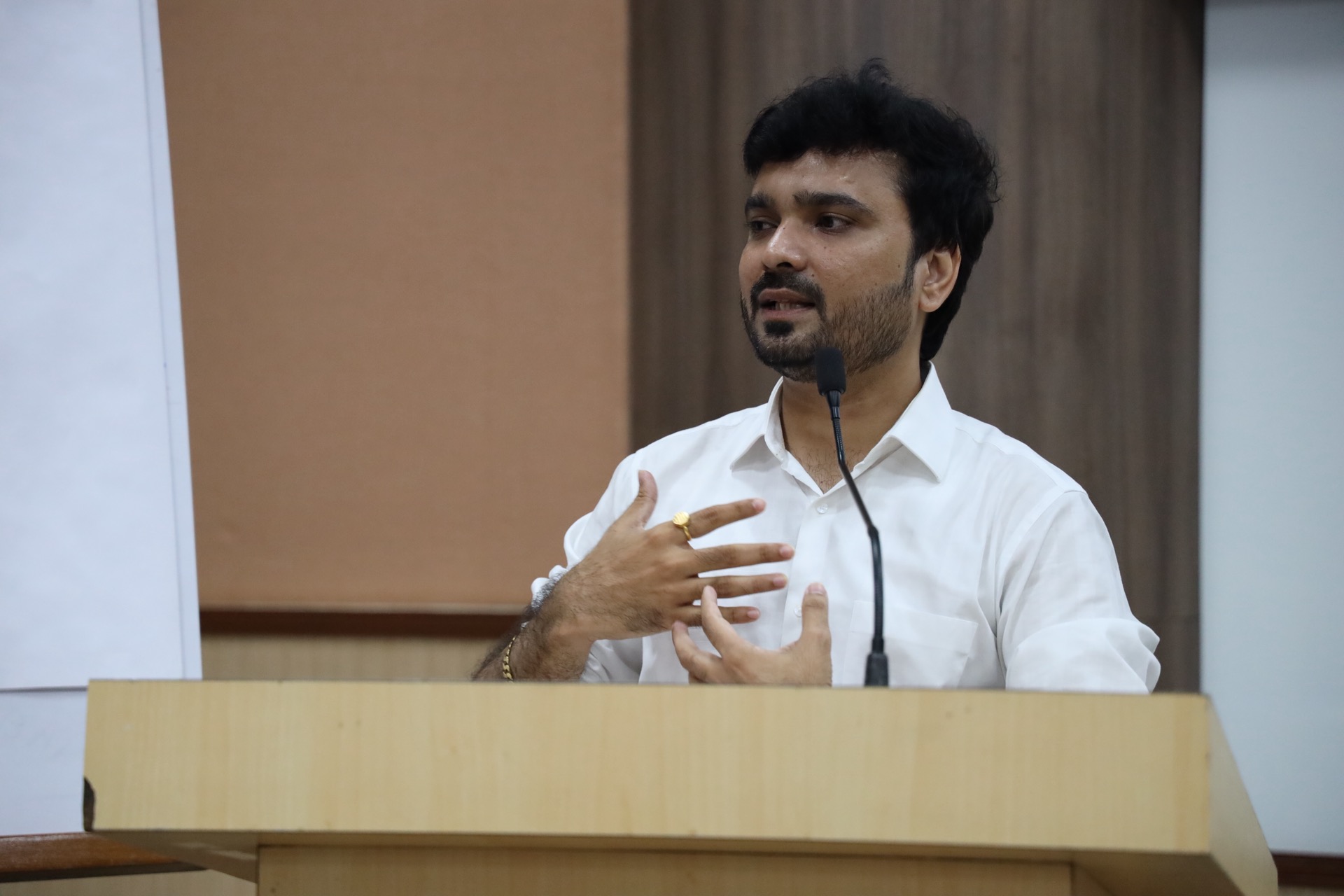 Kumar & Mr. Nagargoje: The Counseling Session That Shows What Active Listening Really Costs