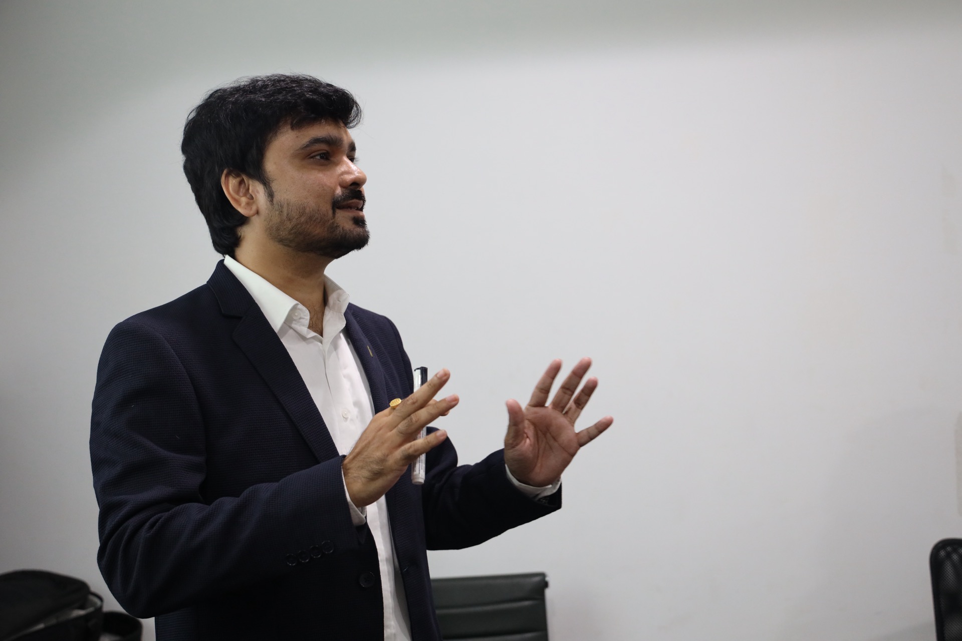 AI for Admin Teams in Vadodara: Tender and Compliance Work